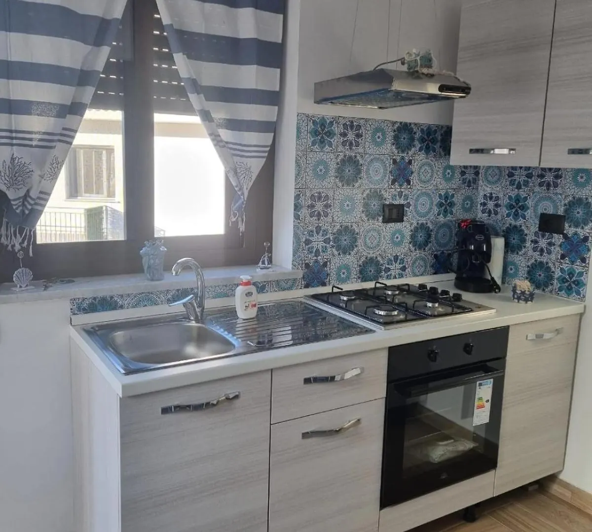 Holiday home Vida Loca -Appartamento Vicino Aereporto E 200Mt Spiaggia Carini Italy