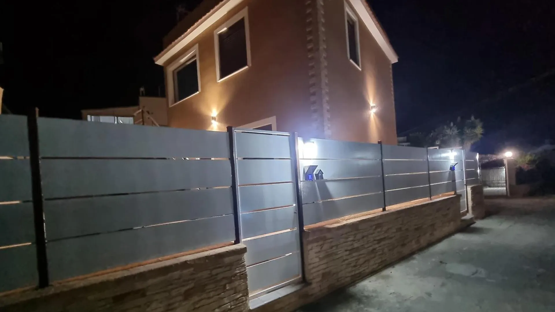 Vida Loca -Appartamento Vicino Aereporto E 200Mt Spiaggia Carini Holiday home