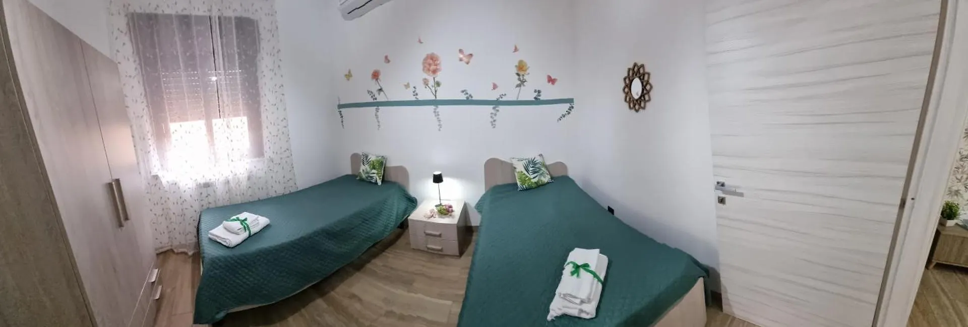 Vida Loca -Appartamento Vicino Aereporto E 200Mt Spiaggia Carini Holiday home